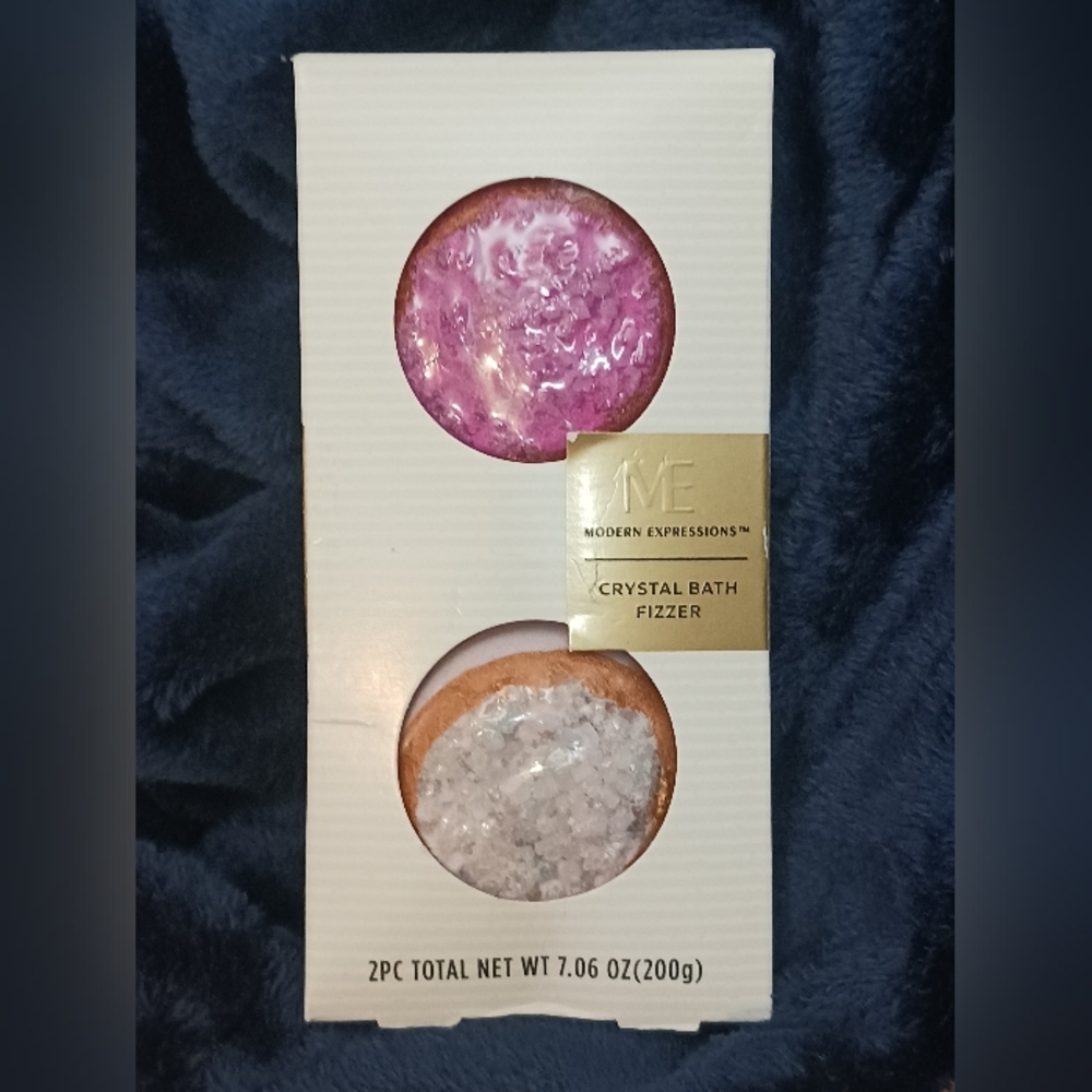NWT! Modern Expressions Crystal Bath Fizzers-2pk
